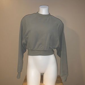 NIA | Green Long Sleeve Crop Top